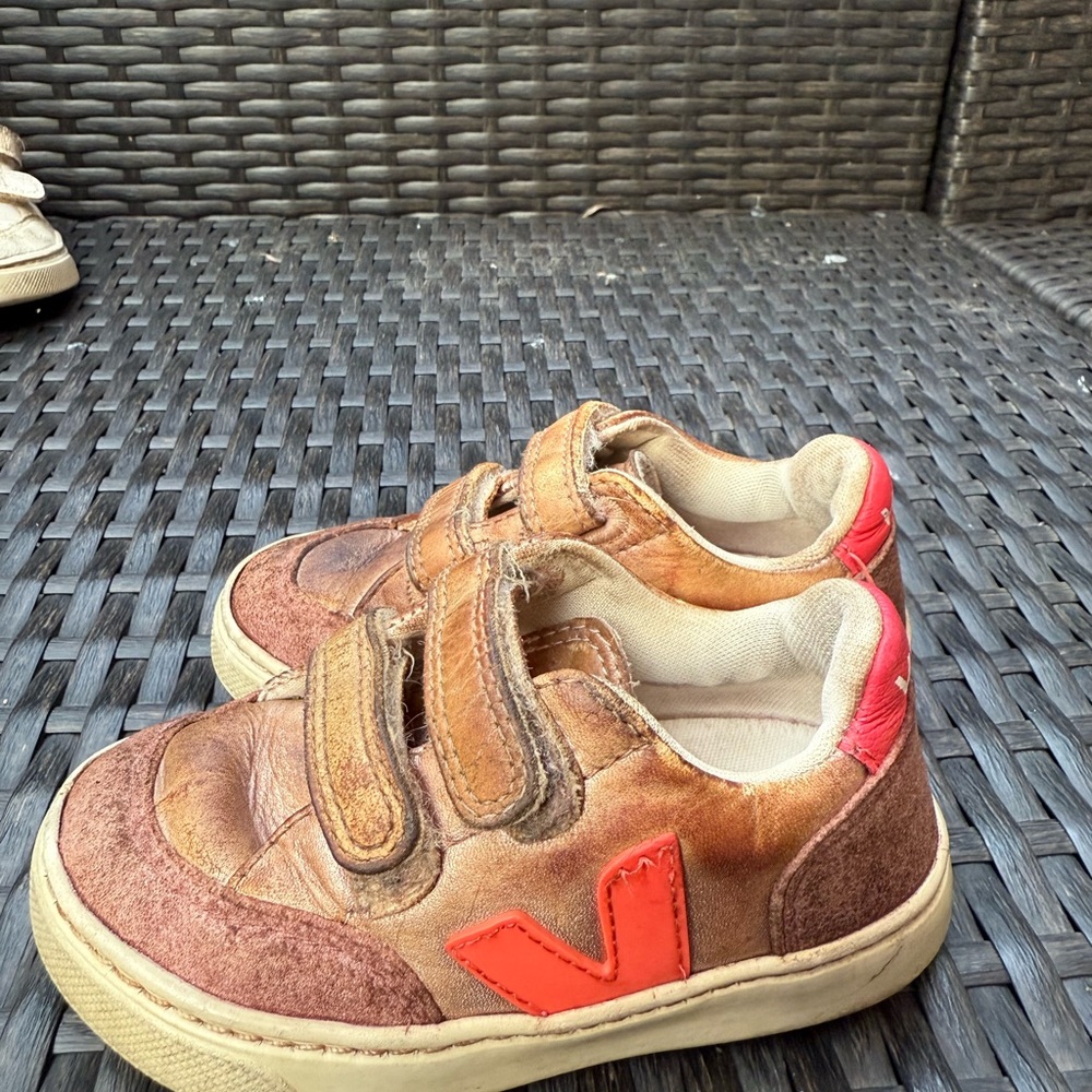 Veja toddler Tan and Pink Sneakers for Effortless Style